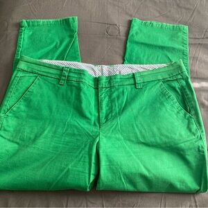 Womens Green Capri Size 12